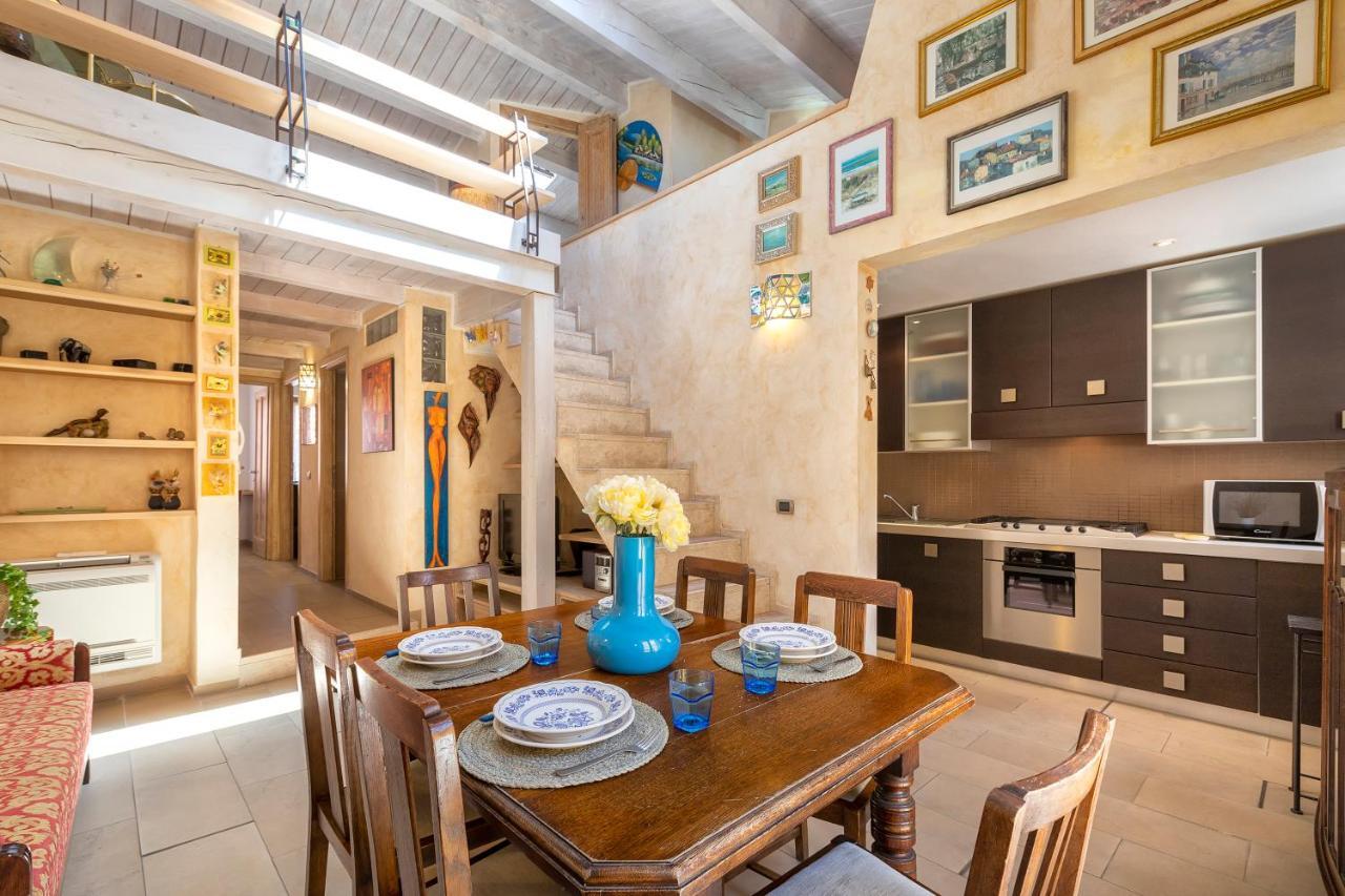 Casa Ferret. Appartamento Nel Cuore Di Alghero Kültér fotó