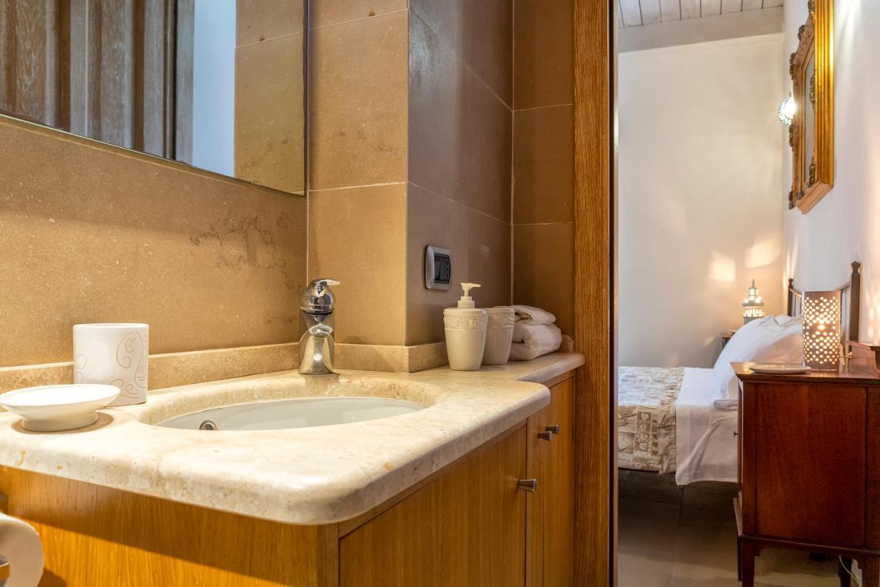 Casa Ferret. Appartamento Nel Cuore Di Alghero Kültér fotó
